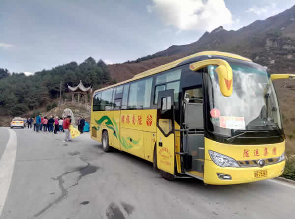 “青島——隴南”首航赴九寨溝旅游